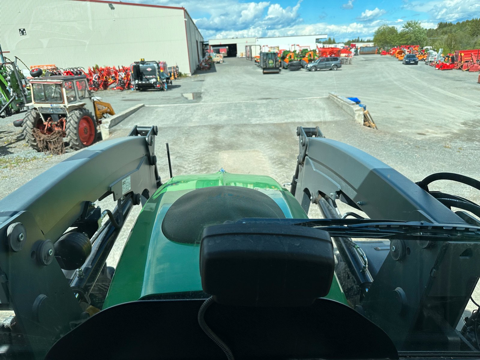 Photo 18
