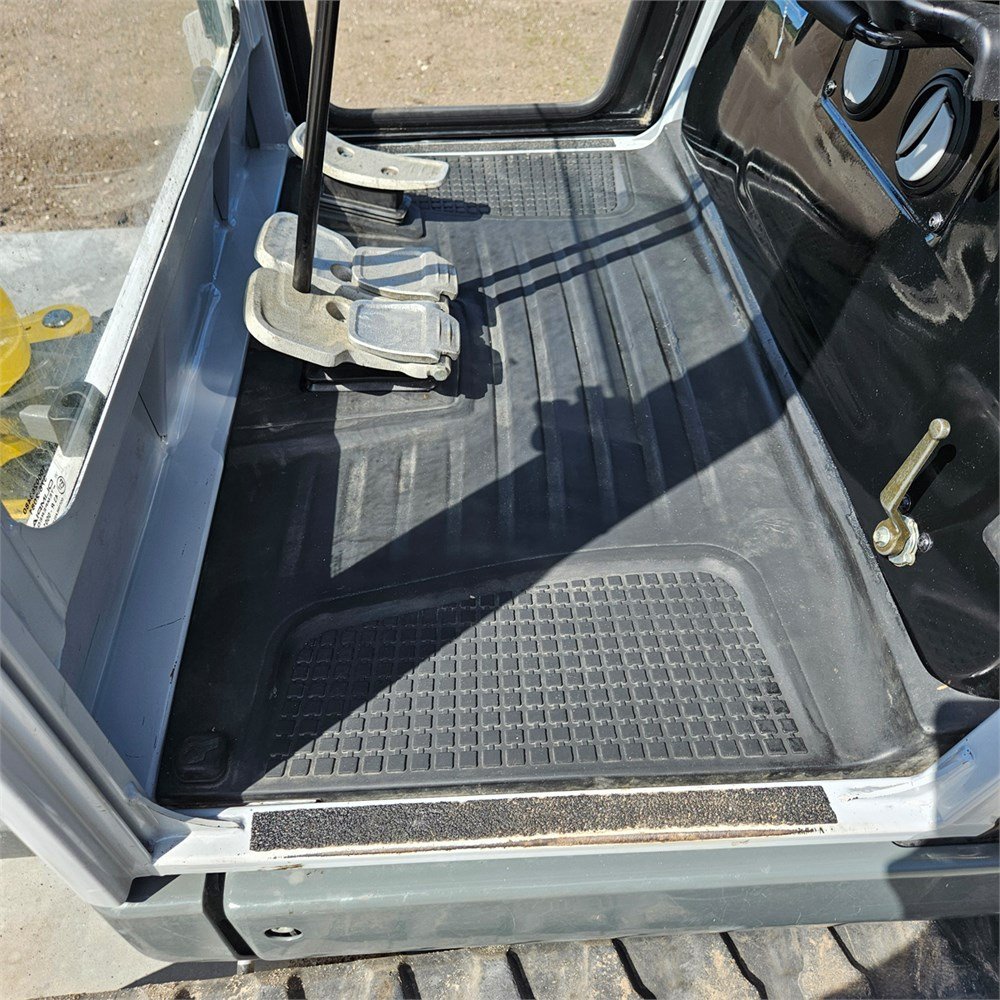 Photo 20