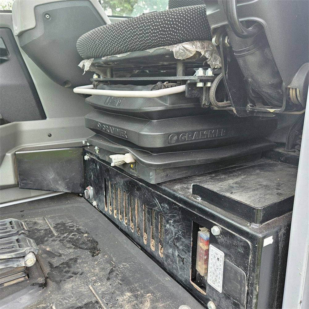 Photo 18