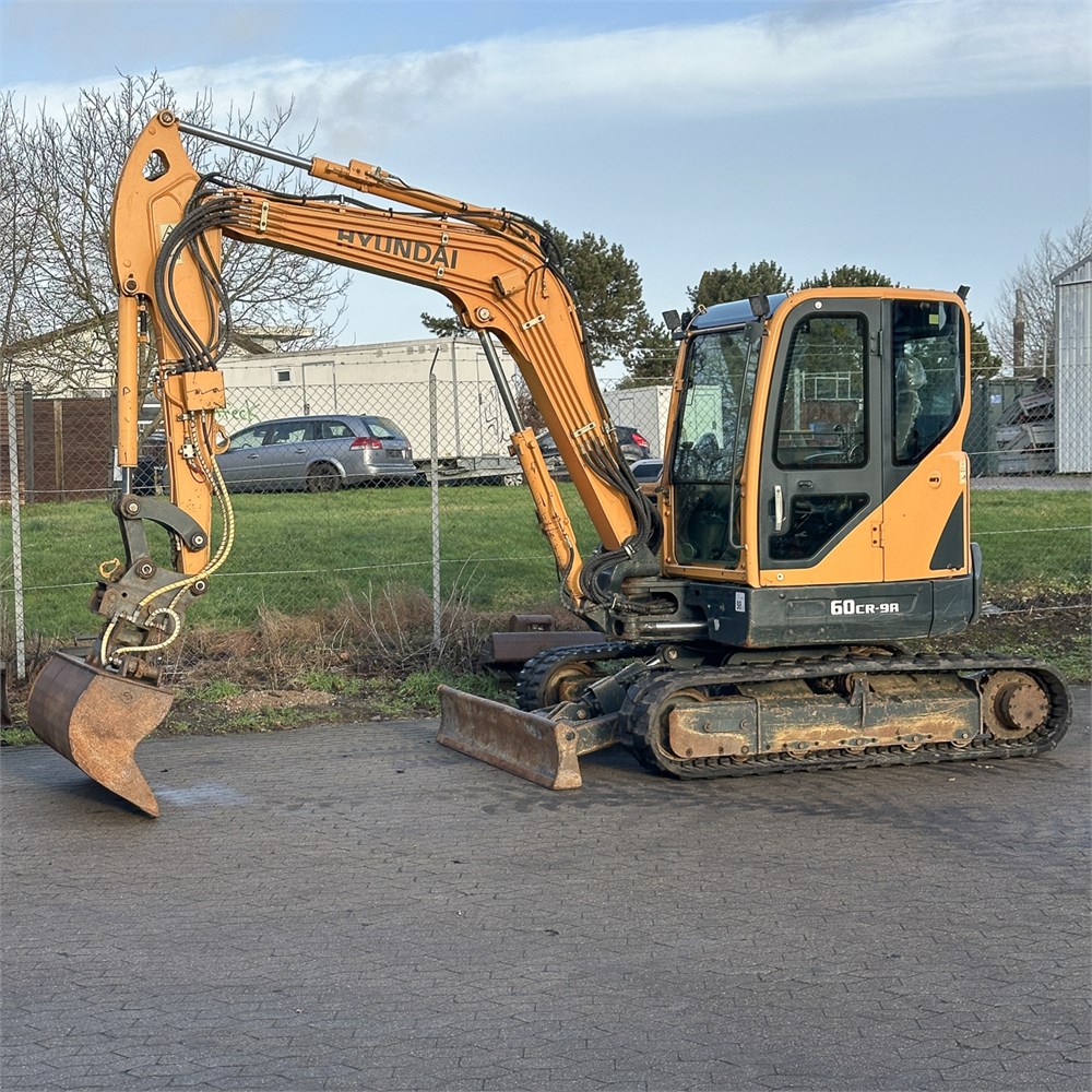 Hyundai Robex 60CR-9A – 6T – 1 865 h – 2017