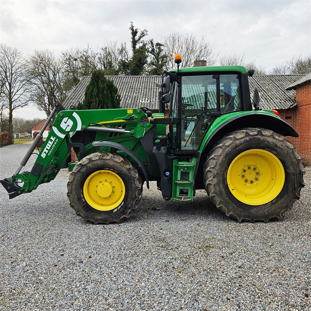 JOHN DEERE 6155M – 155 ch – 2018 – 2 975 h + Chargeur frontal Stoltz profil FZ-43