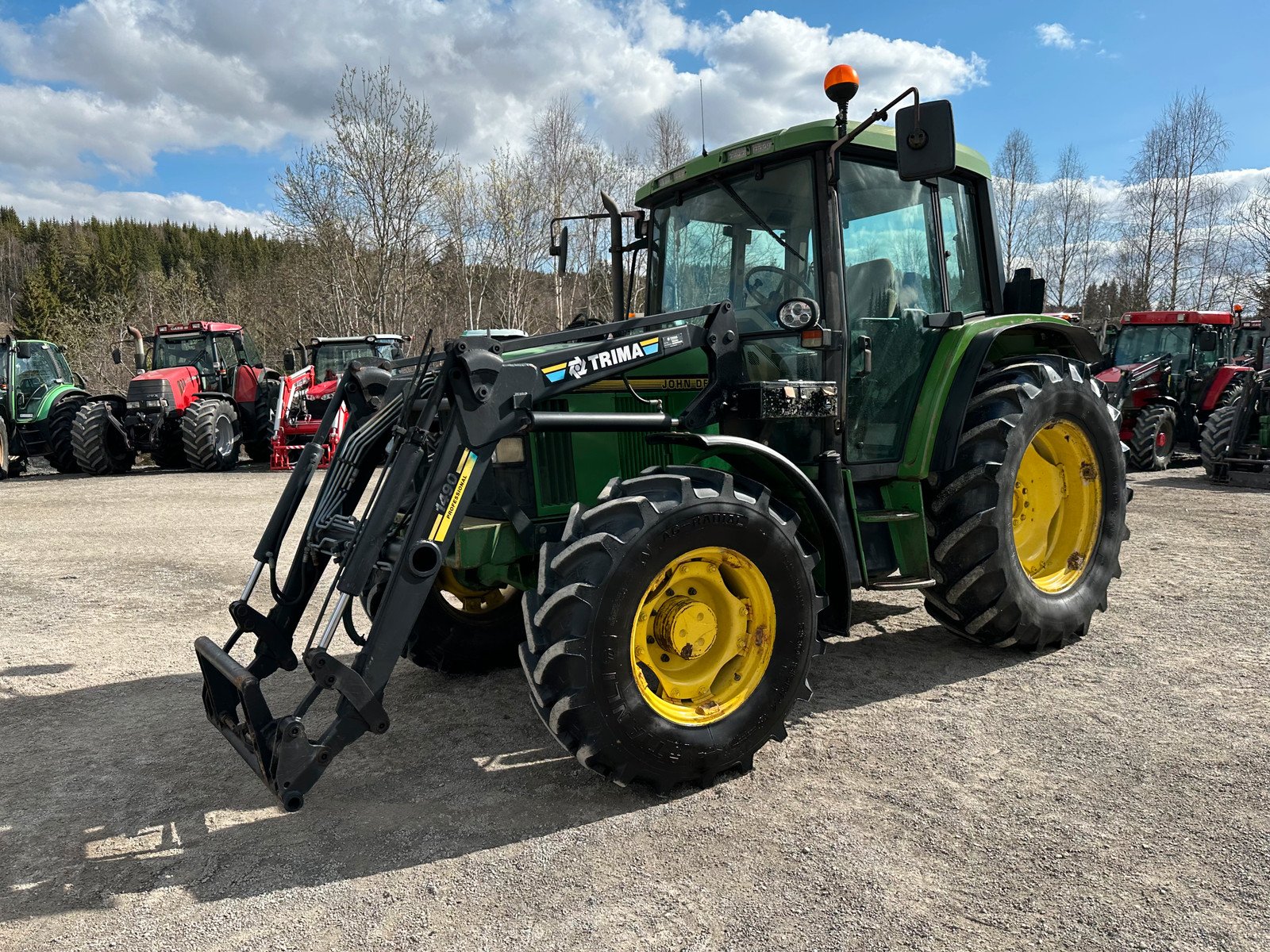 John Deere 6300 – 90 ch – 7 600 h – 1993