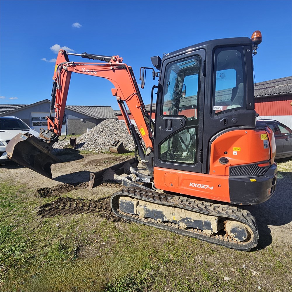 Kubota KX037-4 – 3T7 – 306 h – 2022