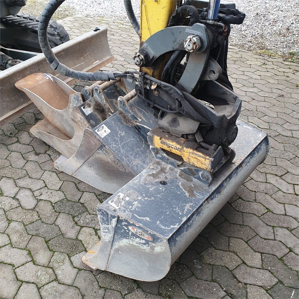 Photo 38