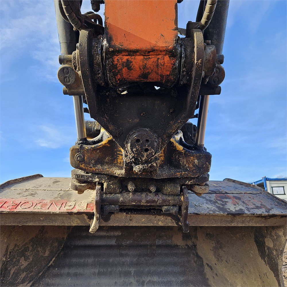Photo 38