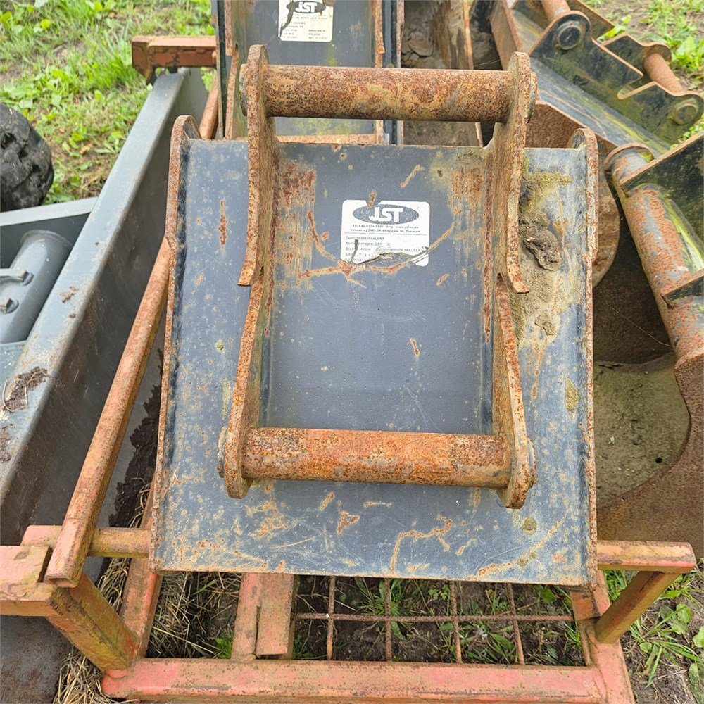 Photo 42