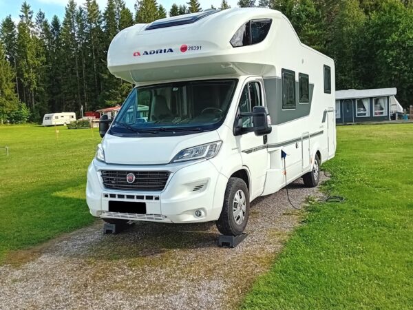 ADRIA CORAL XL PLUS 670 SP